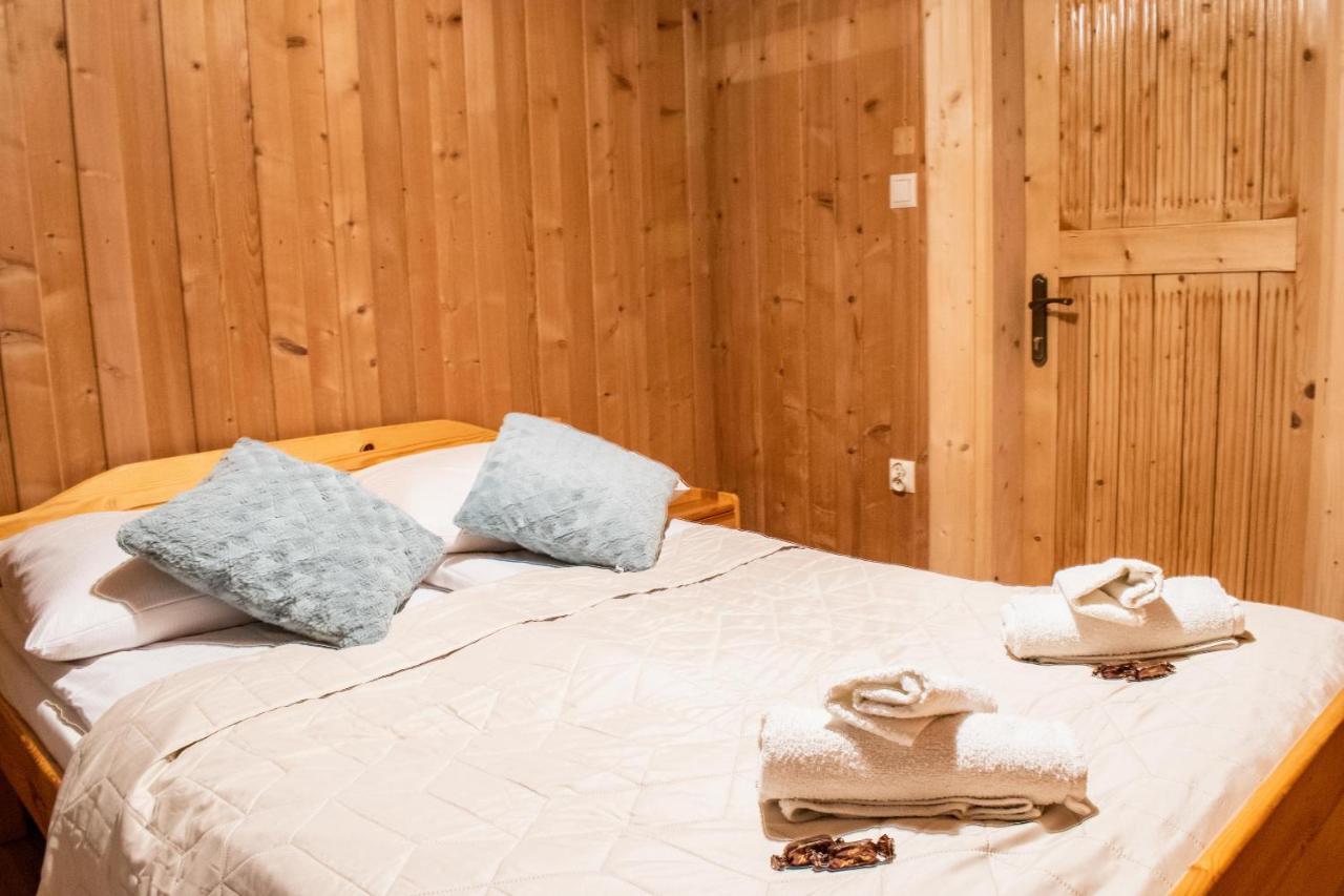 Apartamenty Dwupoziomowe U Ciotki Murzasichle Exterior foto