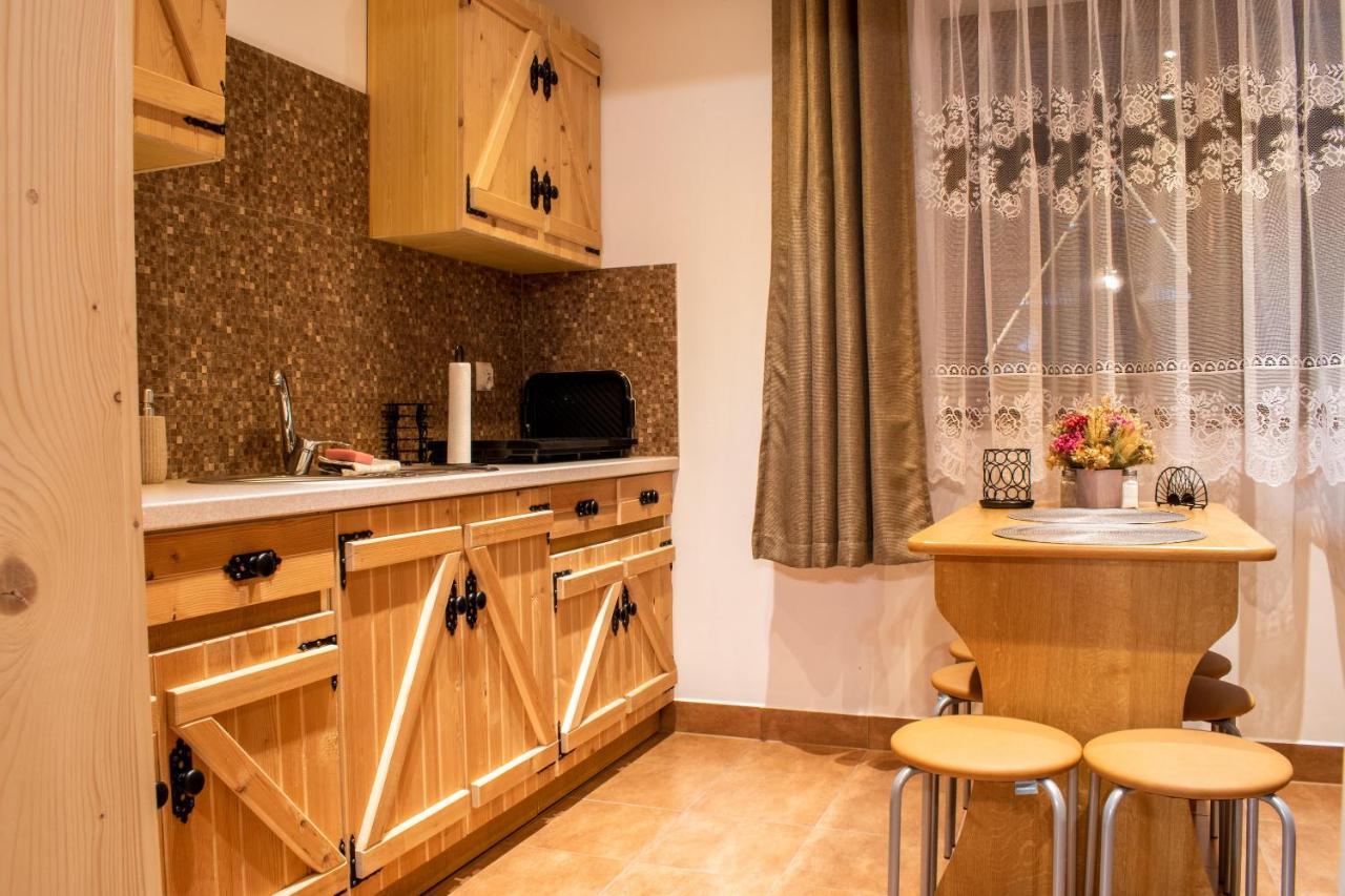 Apartamenty Dwupoziomowe U Ciotki Murzasichle Exterior foto
